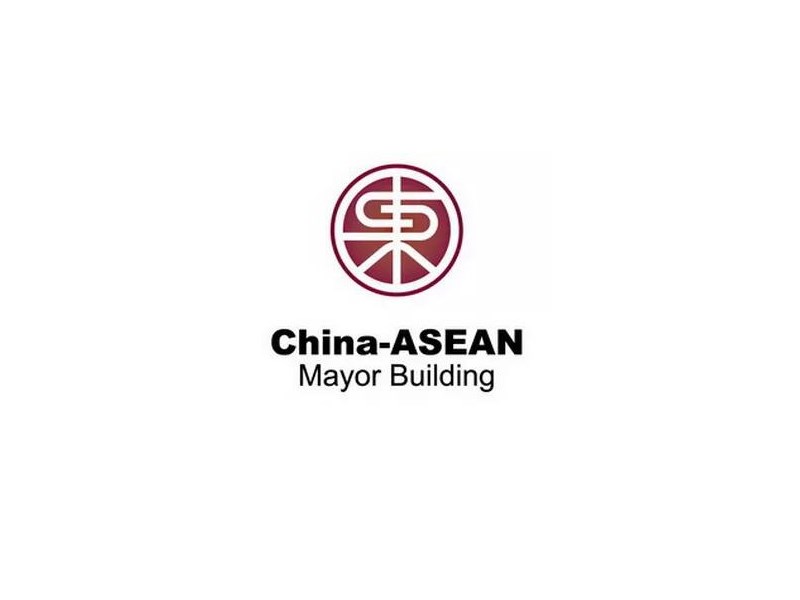 东